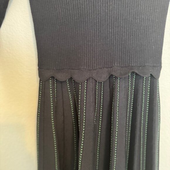 Sandro Dress! size 36 - Picture 7 of 7